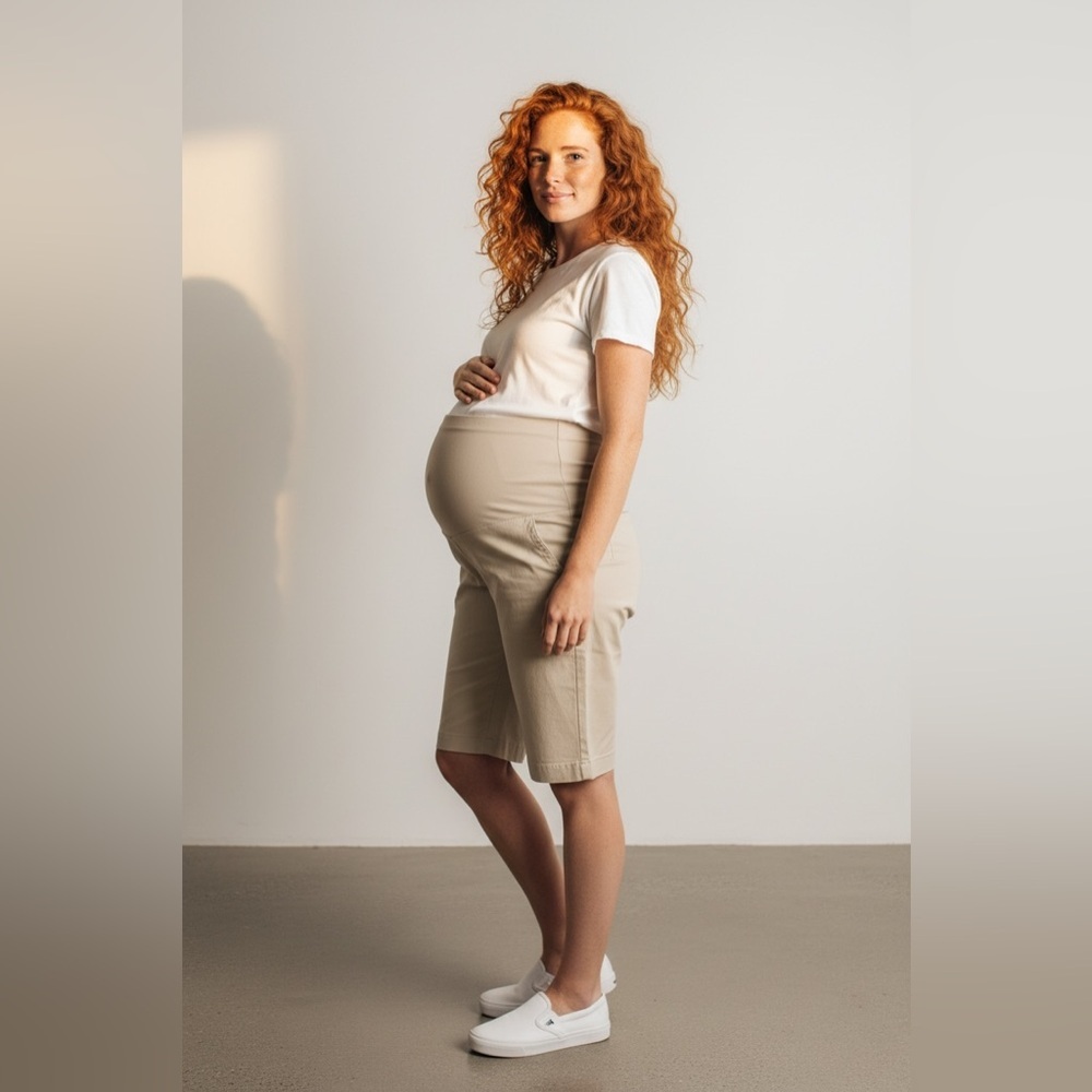 Motherhood Maternity Khaki Shorts Size M Over Belly Panel Casual Summer